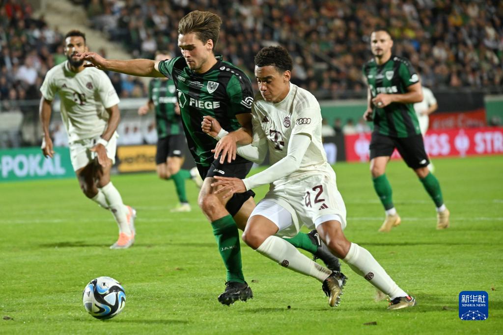 经济观察报：有关方面对国足洋帅年薪心理标准只有150万美元