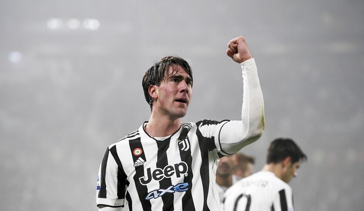 国安赛季收官：足协杯时隔7年夺冠，亚冠二级出局，联赛第四