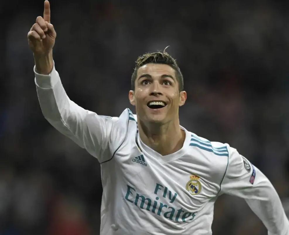 维尔茨首发68分钟被换下，英超14次出场仍是0球0助攻